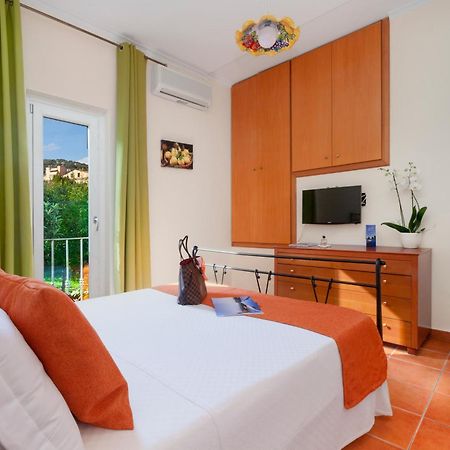 Relais Santa Lucia Bed and Breakfast Sorrento Eksteriør billede